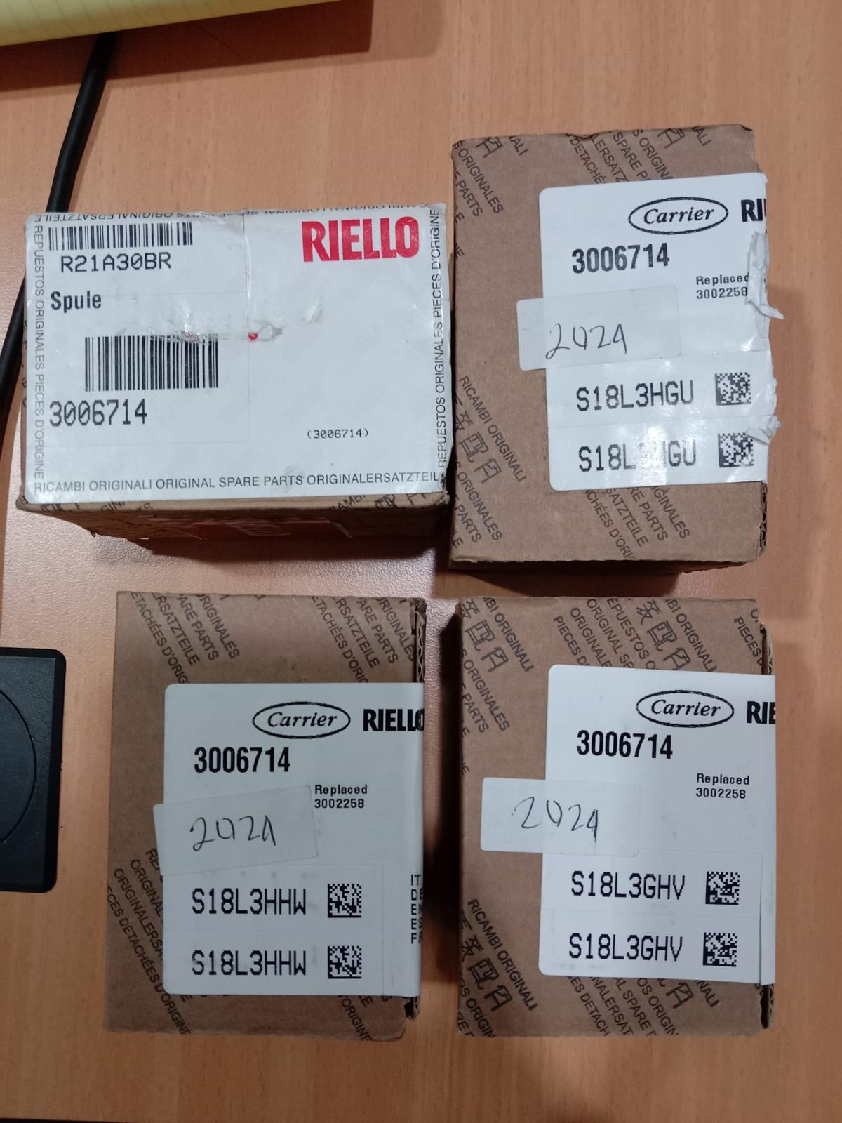RIELLO 3006714 coil for oil pump - Gambar 4