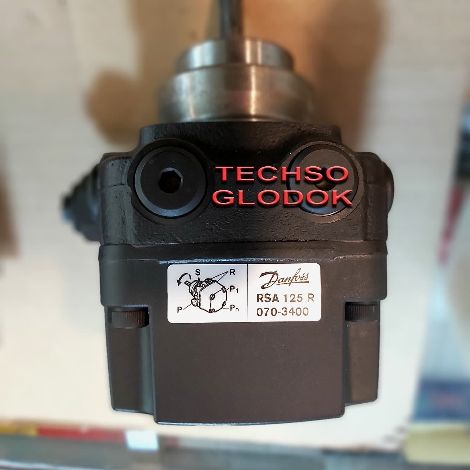 DANFOSS RSA 125 R 070-3400 oil pump for burner